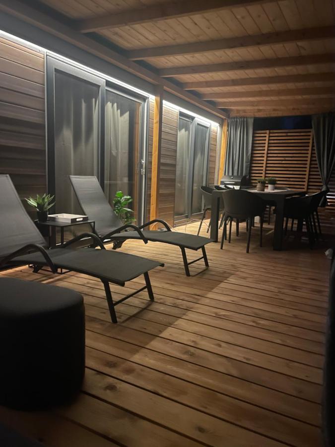 Mobile Home Jana ビオグラード・ナ・モル エクステリア 写真